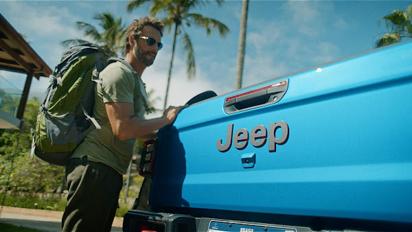 Rodrigo Santoro é o astro da nova ação de comunicação da Jeep